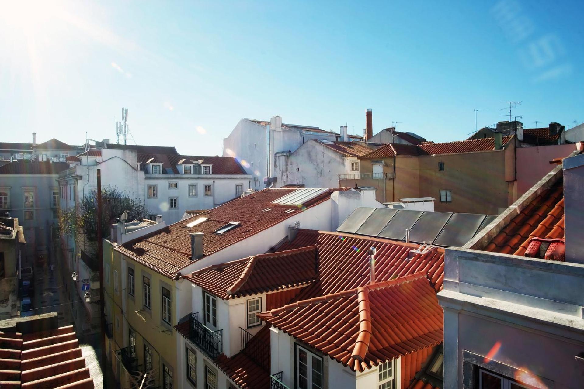 Apartment Bh4e-3br With View In Heart Of Bairro Alto - Bright Lisbon